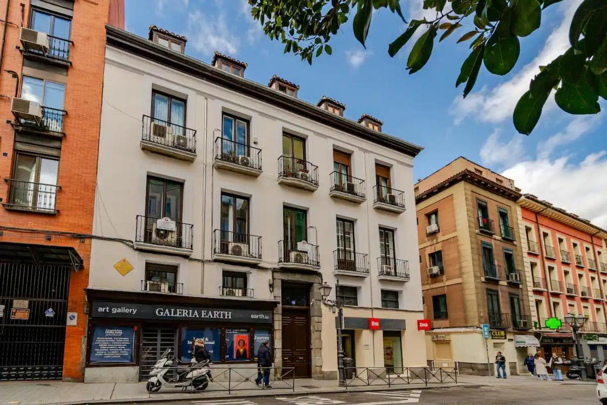 La Casa De La Escritora Hotel Madrid Eksteriør billede